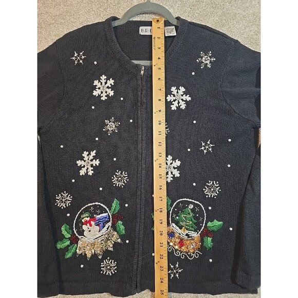 B.P. Design Christmas Cardigan Sweater Snow Globe Beaded Embroidered Snowman M - Picture 2 of 12
